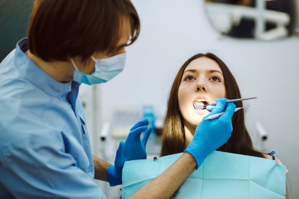 dentist near sundance