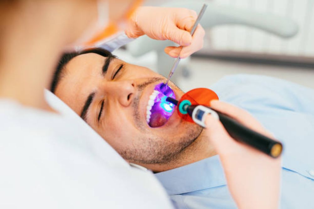 dental-sealants-vs-fluoride-treatments-whats-the-difference